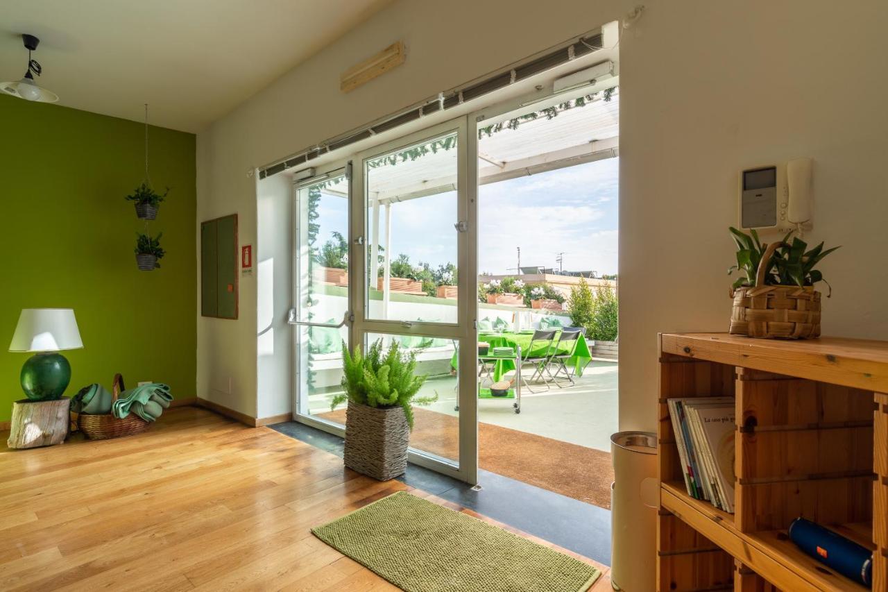 Kamyhouse Una Tranquilla Struttura Nel Verde Villa Naples Exterior photo