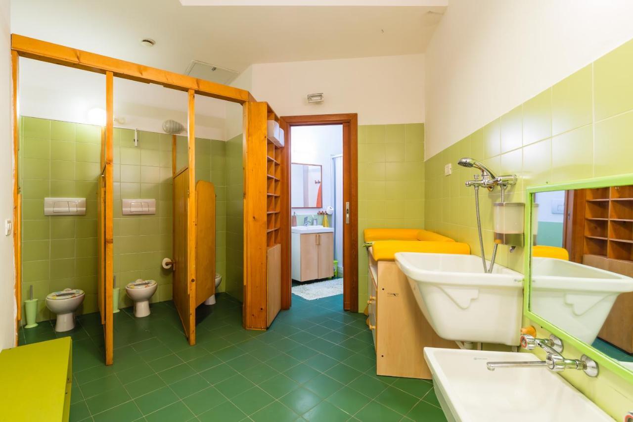 Kamyhouse Una Tranquilla Struttura Nel Verde Villa Naples Exterior photo