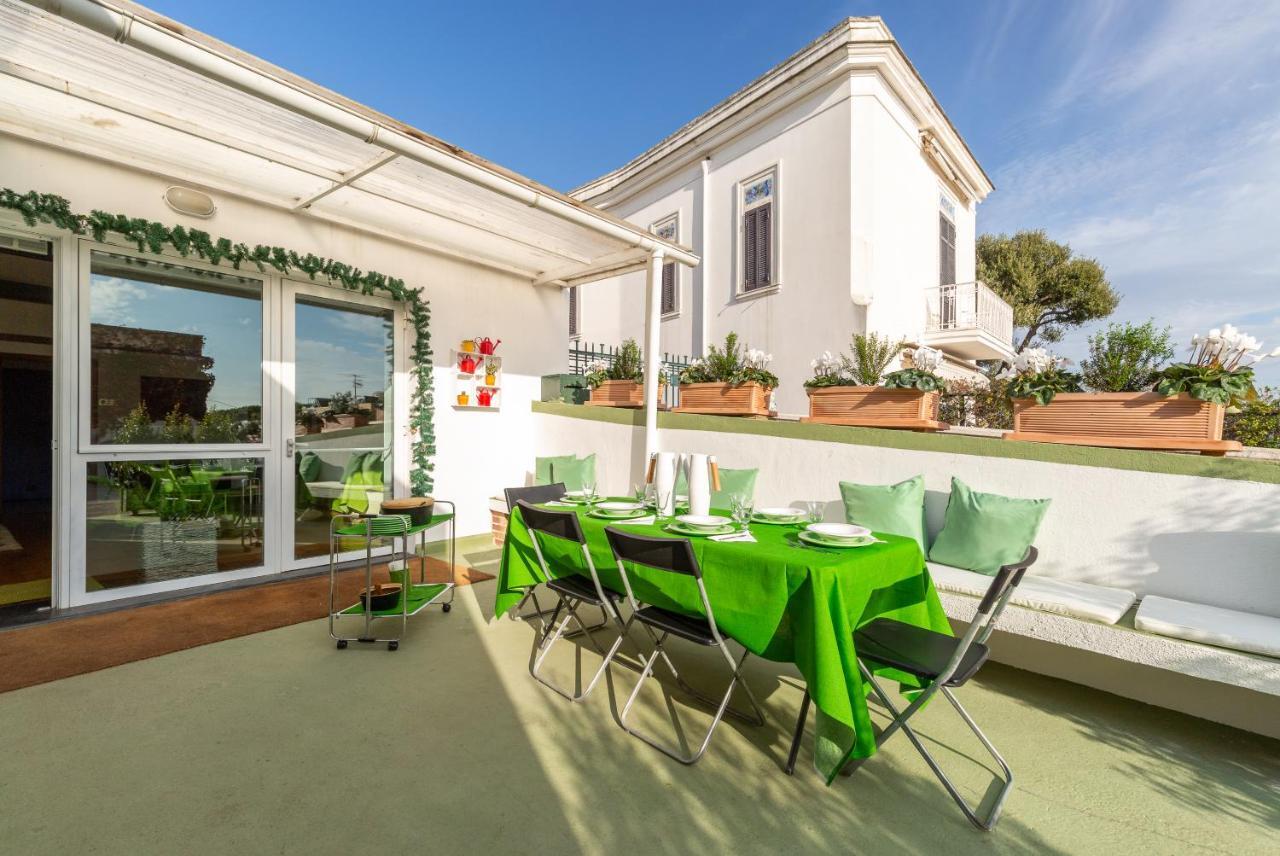 Kamyhouse Una Tranquilla Struttura Nel Verde Villa Naples Exterior photo